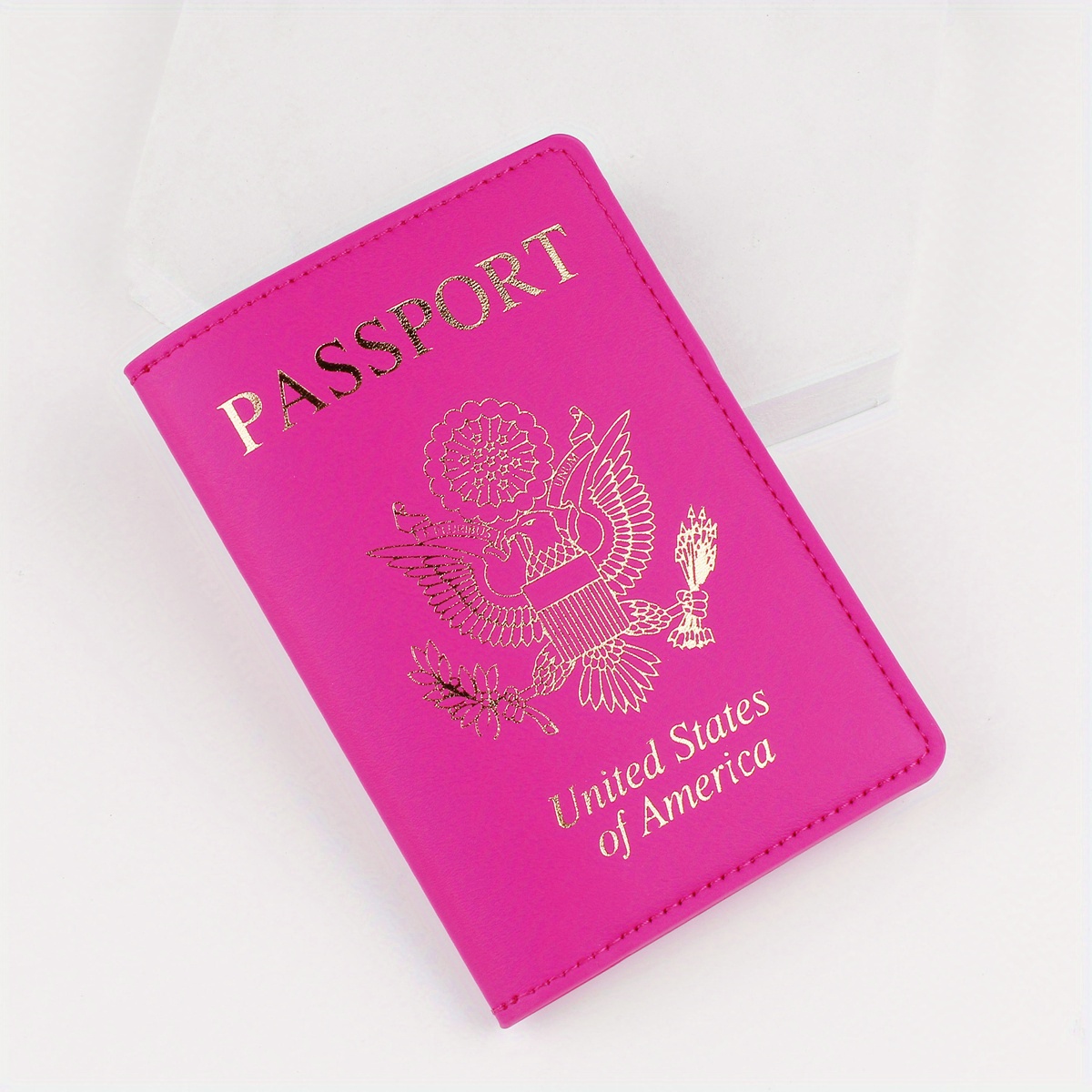 Porte-passeport pour les essen - Women'S Essential Accessories avis et prix